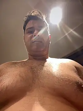 SecretlyDD online show from February 2025 07:55:01 AM