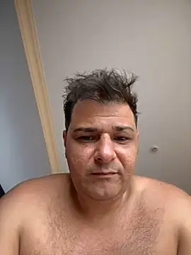 SecretlyDD online show from February 2025 02:54:02 PM