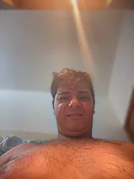 SecretlyDD online show from October 2025 07:03:02 PM