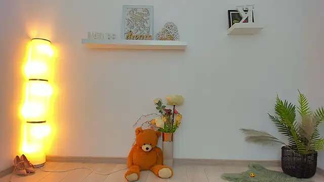 Julya Anna online show from February 2025 07:33:01 AM