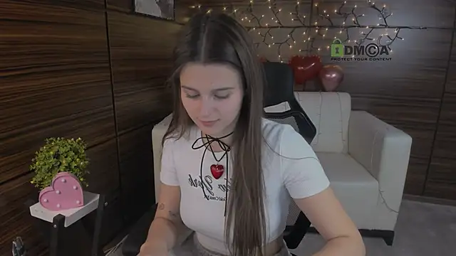 berry alma online show from February 2025 02:53:01 AM