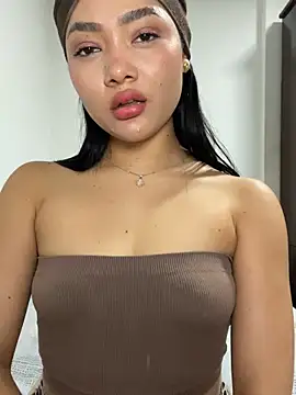 Snapshot of Just_valen chatting on March 2026 08:29:01 AM Just valen online show from March 2026 08:29:01 AM