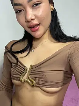 Snapshot of Just_valen chatting on April 2026 08:39:01 AM Just valen online show from April 2026 08:39:01 AM