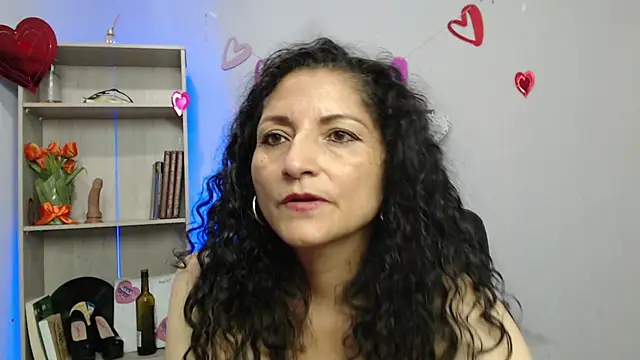 arianna ros3 online show from February 2025 06:34:02 PM