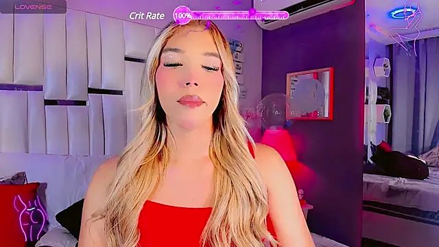 Snapshot of Aileen_18 chatting on January 2025 05:01:01 AM Aileen 18 online show from January 2025 05:01:01 AM