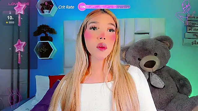 Snapshot of Aileen_18 chatting on January 2025 09:07:01 PM Aileen 18 online show from January 2025 09:07:01 PM