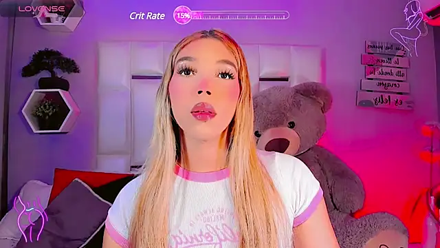 Snapshot of Aileen_18 chatting on January 2025 09:14:02 PM Aileen 18 online show from January 2025 09:14:02 PM