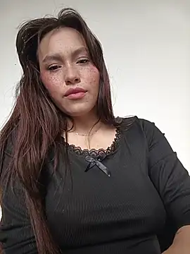 Snapshot of eriika_deep_ chatting on July 2026 06:12:01 PM eriika deep online show from July 2026 06:12:01 PM