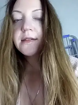 KattyLuuu online show from April 2026 10:31:02 AM