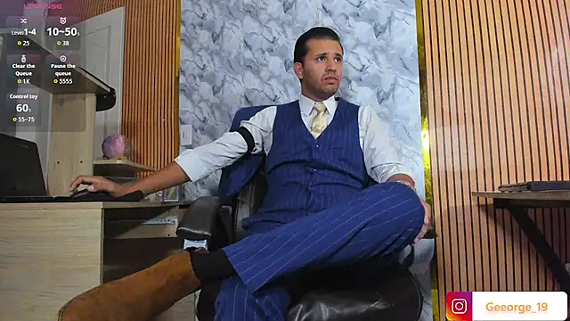 Snapshot of Hideintheoffice chatting on April 2026 11:46:02 AM Hideintheoffice online show from April 2026 11:46:02 AM