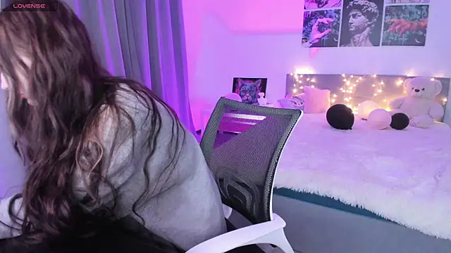 Lissa Meow  online show from January 2026 01:43:01 AM