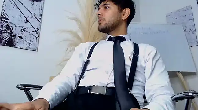 Samir bear online show from January 2025 04:00:02 PM