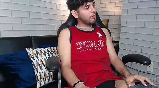 Samir bear online show from February 2025 12:28:01 PM