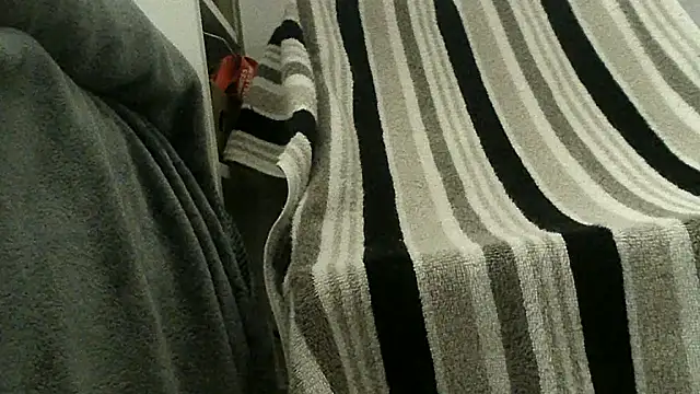 Snapshot of teek1234_1 chatting on March 2026 04:06:02 AM teek1234 1 online show from March 2026 04:06:02 AM