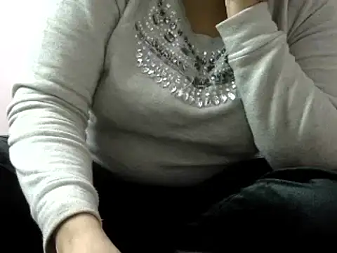 Housewife12 online show from January 2025 05:05:02 PM