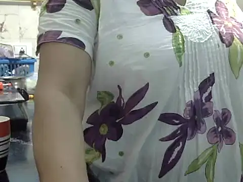 Housewife12 online show from January 2025 05:37:01 AM