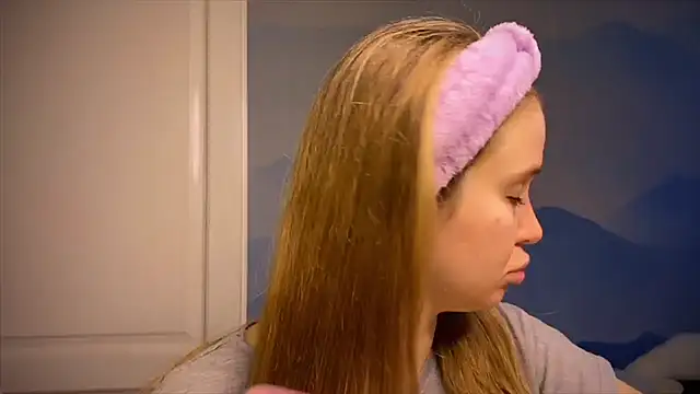 IlonaMurf online show from October 2025 07:23:02 AM