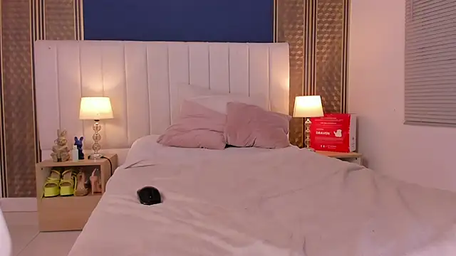  dakota a online show from January 2025 09:41:01 PM