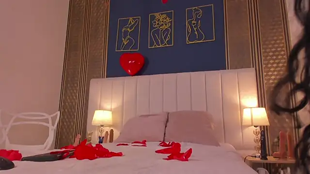  dakota a online show from February 2025 12:36:01 PM