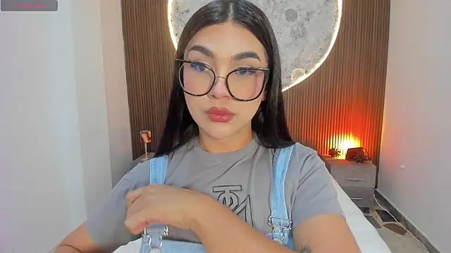 RoseCassie online show from March 2026 01:06:01 PM