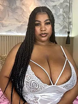 Snapshot of AinaraJimenez chatting on November 2025 07:04:02 PM AinaraJimenez online show from November 2025 07:04:02 PM