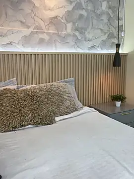 Snapshot of AinaraJimenez chatting on November 2025 07:25:01 PM AinaraJimenez online show from November 2025 07:25:01 PM