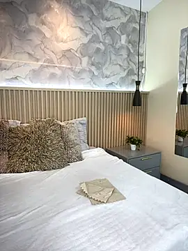 Snapshot of AinaraJimenez chatting on November 2025 07:14:01 PM AinaraJimenez online show from November 2025 07:14:01 PM