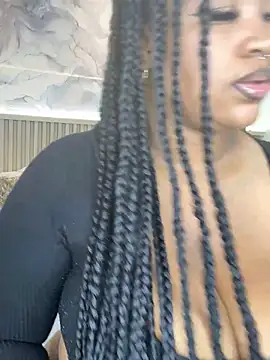 Snapshot of AinaraJimenez chatting on November 2025 07:56:01 PM AinaraJimenez online show from November 2025 07:56:01 PM