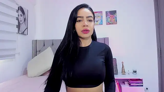 Sara Leblanc online show from December 2024 03:24:02 PM