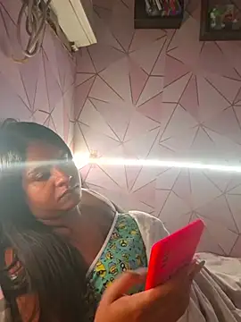 Snapshot of ppatriciarabello chatting on June 2026 12:08:01 PM ppatriciarabello online show from June 2026 12:08:01 PM