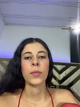 Snapshot of evaFiore chatting on April 2026 08:20:02 PM evaFiore online show from April 2026 08:20:02 PM