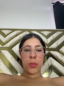evaFiore online show from July 2026 07:41:01 PM
