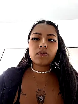 Snapshot of Katta_ossa chatting on April 2026 05:29:01 PM Katta ossa online show from April 2026 05:29:01 PM