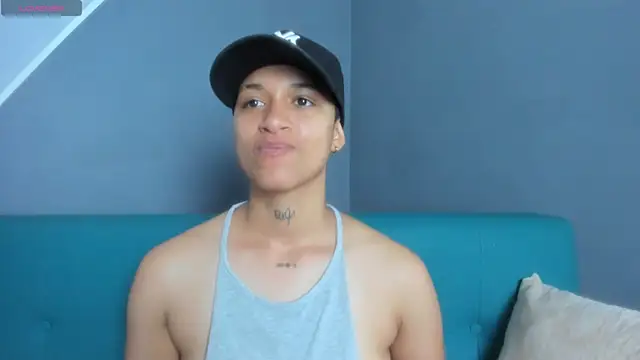 Snapshot of Dominick_jones chatting on March 2025 05:22:02 PM Dominick jones online show from March 2025 05:22:02 PM