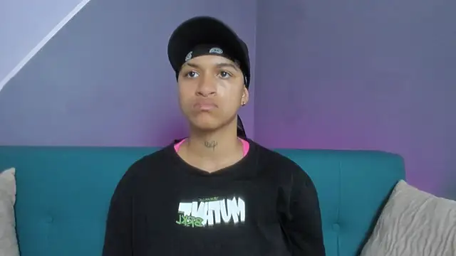 Snapshot of Dominick_jones chatting on March 2025 06:51:01 PM Dominick jones online show from March 2025 06:51:01 PM