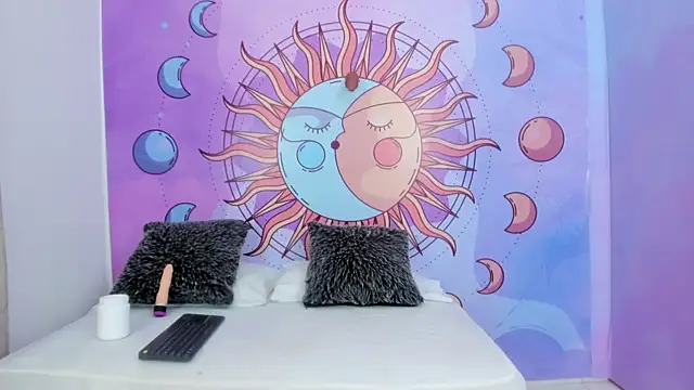 Snapshot of Mariana_16_ chatting on September 2025 07:40:02 PM Mariana 16 online show from September 2025 07:40:02 PM