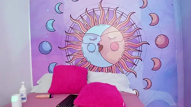 Snapshot of Mariana_16_ chatting on November 2025 07:45:02 PM Mariana 16 online show from November 2025 07:45:02 PM