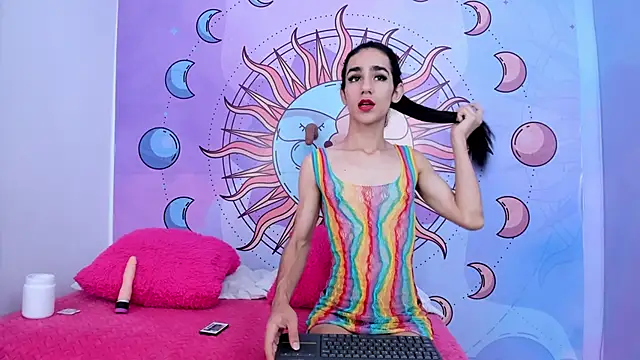 Snapshot of Mariana_16_ chatting on November 2025 02:05:01 PM Mariana 16 online show from November 2025 02:05:01 PM