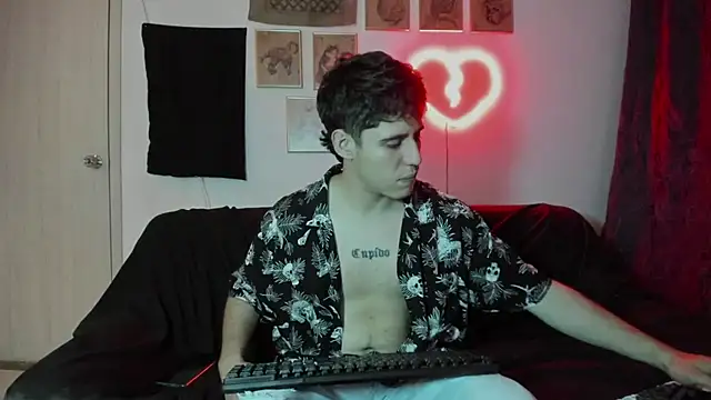 Antonello Vannucci online show from January 2025 08:16:02 PM