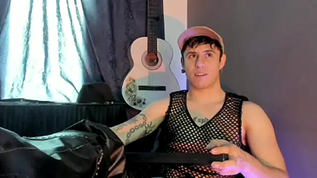 Antonello Vannucci online show from December 2025 03:30:02 PM