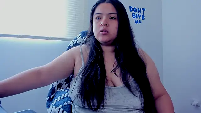 Snapshot of lizzie_c chatting on November 2025 09:04:02 PM lizzie c online show from November 2025 09:04:02 PM