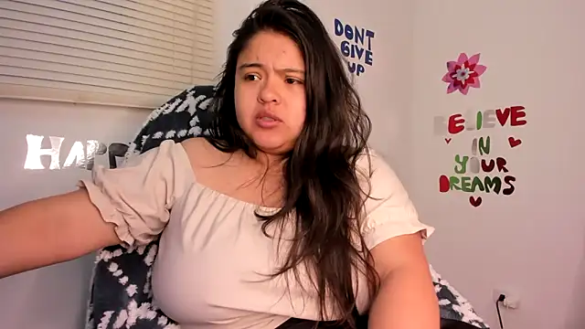 Snapshot of lizzie_c chatting on November 2025 10:34:02 AM lizzie c online show from November 2025 10:34:02 AM