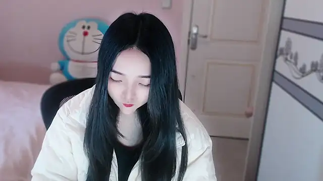 xiao-xiao-D online show from October 2025 06:37:02 AM