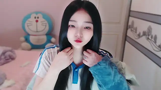 xiao-xiao-D online show from January 2026 07:02:01 AM