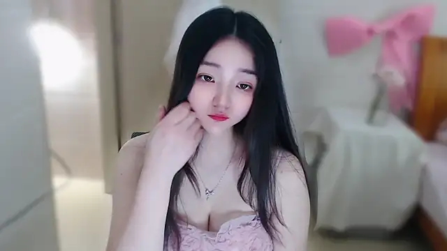 xiao-xiao-D online show from March 2026 05:11:01 AM