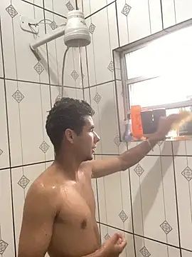 Snapshot of gu_ga_7 chatting on December 2024 11:55:01 AM gu ga 7 online show from December 2024 11:55:01 AM