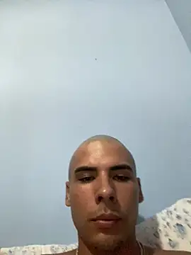 Snapshot of gu_ga_7 chatting on March 2025 06:45:02 PM gu ga 7 online show from March 2025 06:45:02 PM