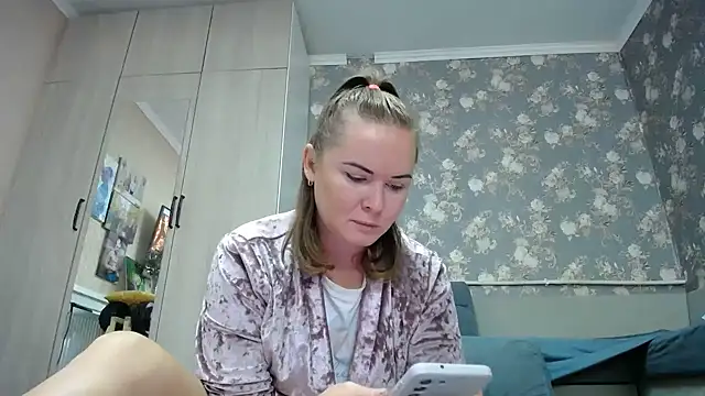 Snapshot of _Miss_Vanilla_ chatting on September 2025 06:04:02 AM Miss Vanilla online show from September 2025 06:04:02 AM