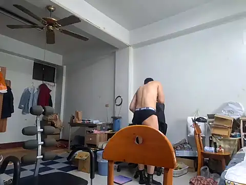 Snapshot of bb770504 chatting on December 2024 01:58:02 AM bb770504 online show from December 2024 01:58:02 AM