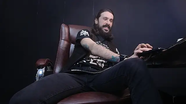 AxelColton online show from February 2025 06:20:01 AM